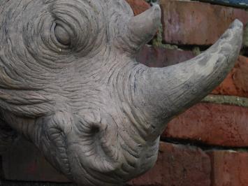 Een prachtige kop van een neushoorn, fraai in detail, polystone
