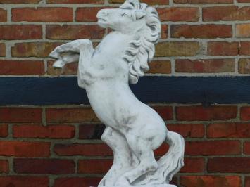 Paard - op sokkel - stenen dierenbeeld - 140 cm - klassiek