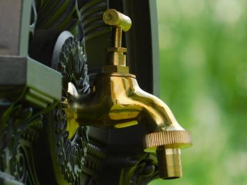 Fontaine sur pied – aluminium brun rustique avec robinet en laiton
