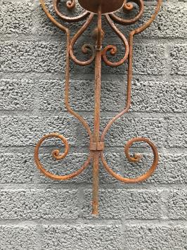 Gietijzeren wandornament - kaarshouder met glas - rustiek