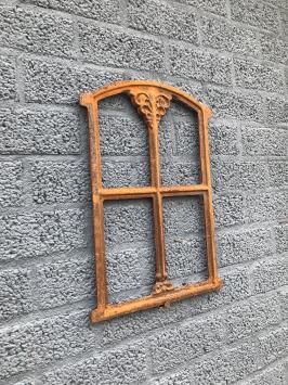 Eisenstallfenster - Fensterdeko 'Riff' - unbehandelt