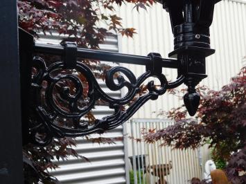 Wandleuchte Aluminium – klassisch – schwarz – „Schlossstil“