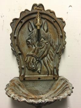 Lavabo mural avec image de cheval – fonte 60 cm – rustique
